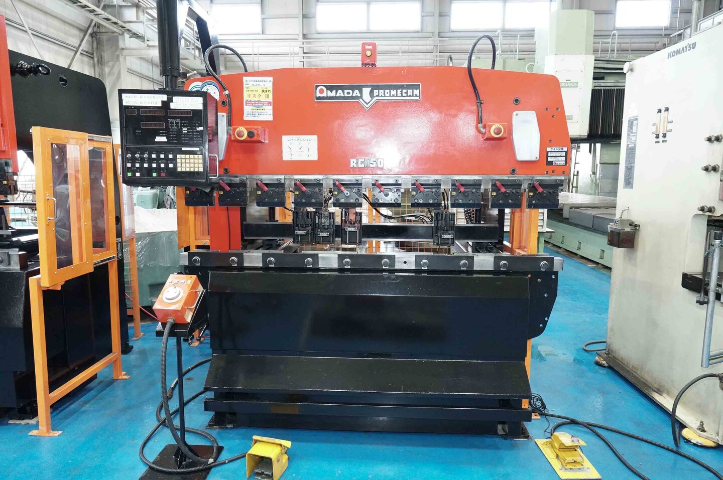 Amada RG-50 - Press brake