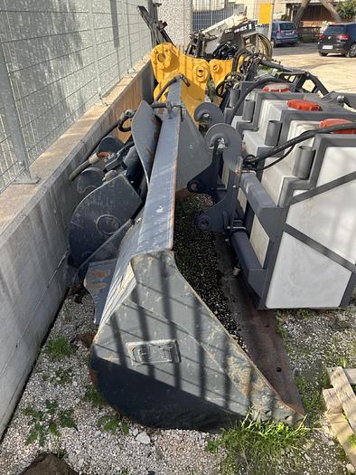 Bucket Caterpillar 3048 mm
